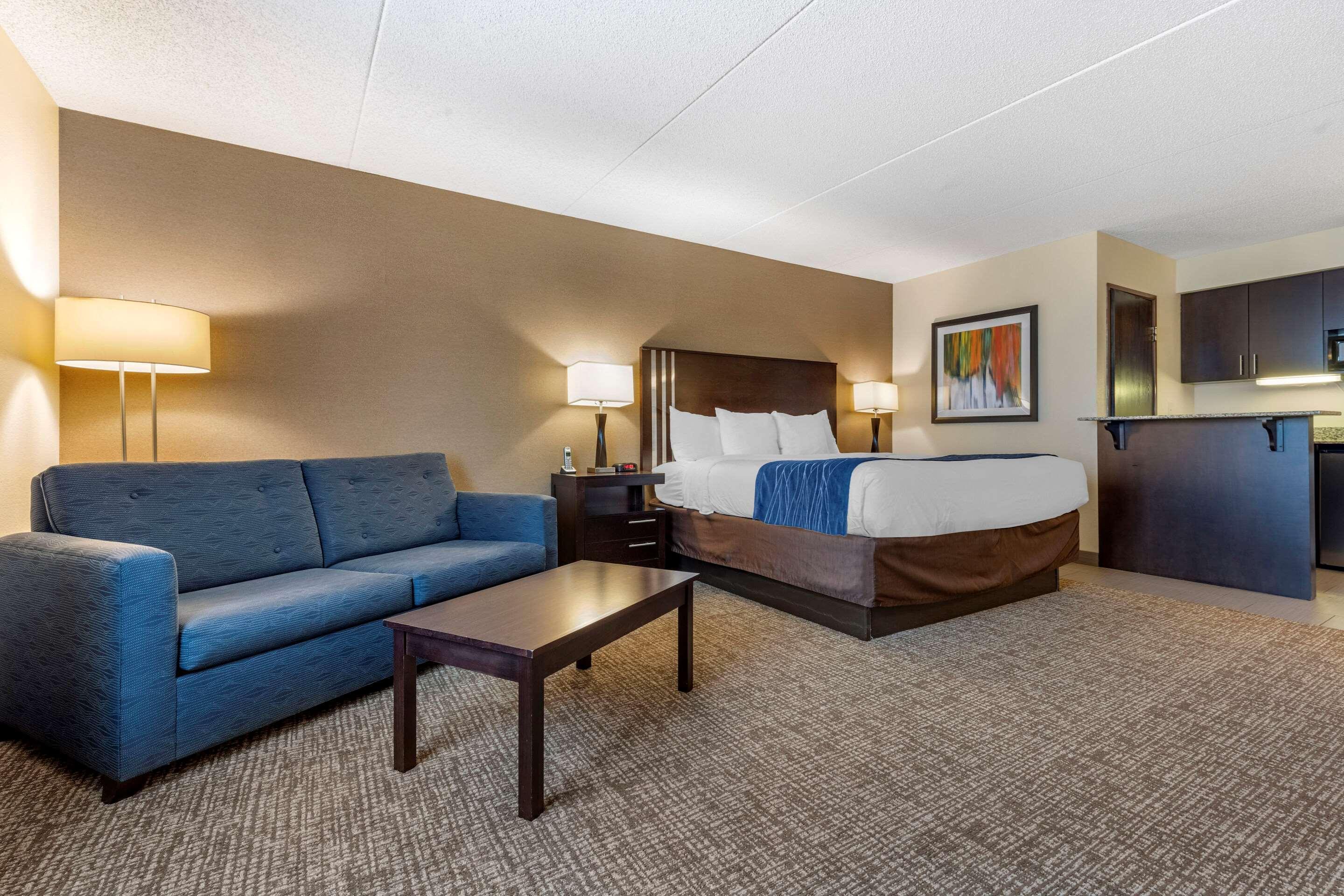 Comfort Inn & Suites Butler Exterior foto